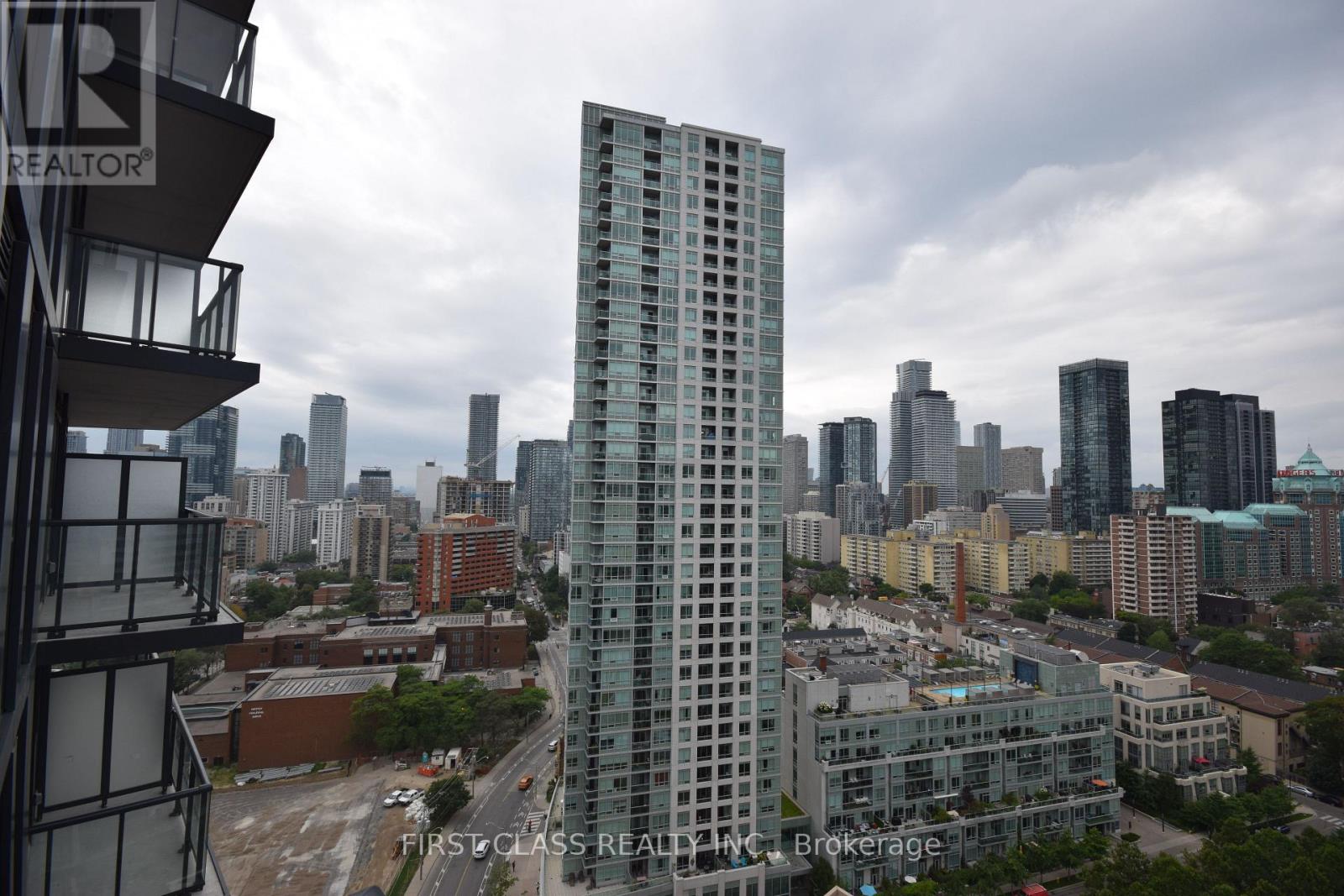 2011 - 159 Wellesley Street E, Toronto, Ontario  M4Y 0H5 - Photo 26 - C13010210