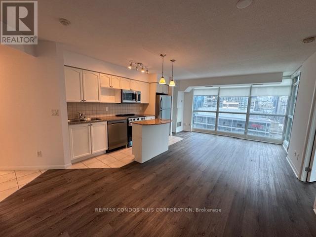 1805 - 18 Yonge Street, Toronto, Ontario  M5E 1Z8 - Photo 7 - C13010220