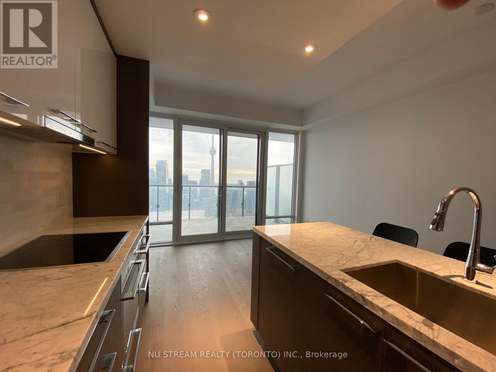 4509 - 488 University Avenue, Toronto, Ontario  M5G 0C1 - Photo 11 - C13010226