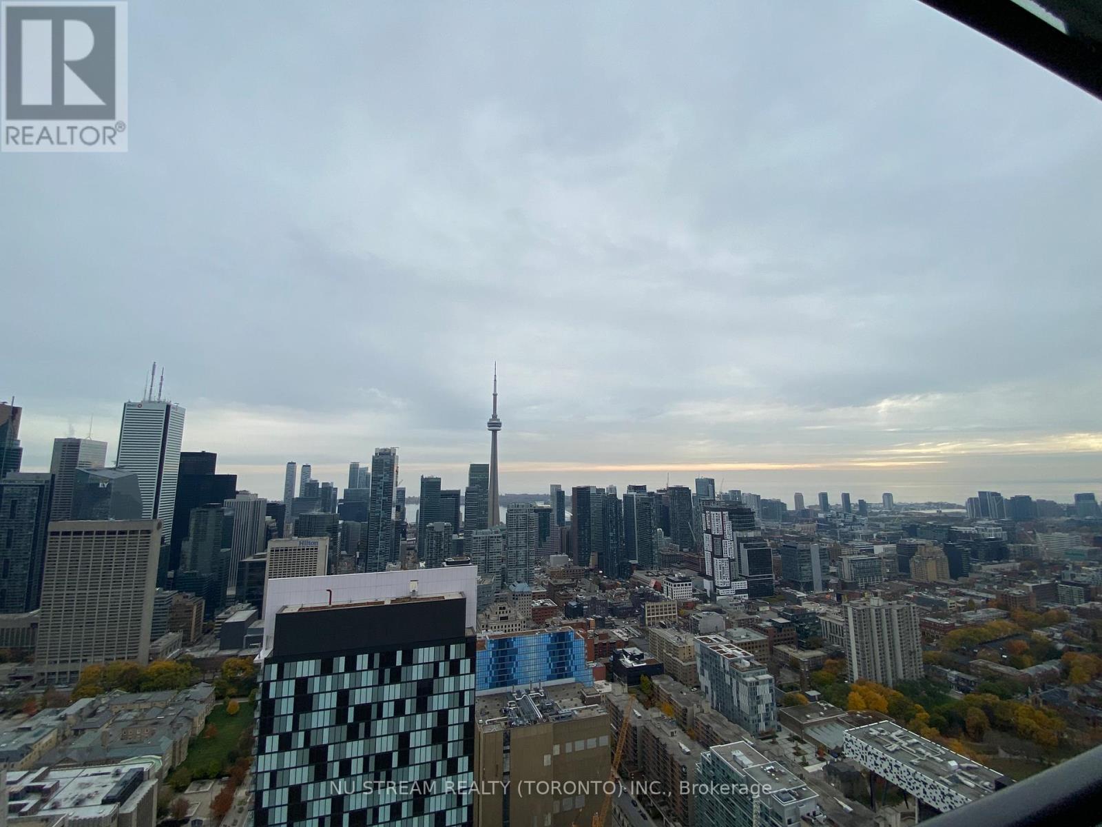 4509 - 488 University Avenue, Toronto, Ontario  M5G 0C1 - Photo 13 - C13010226