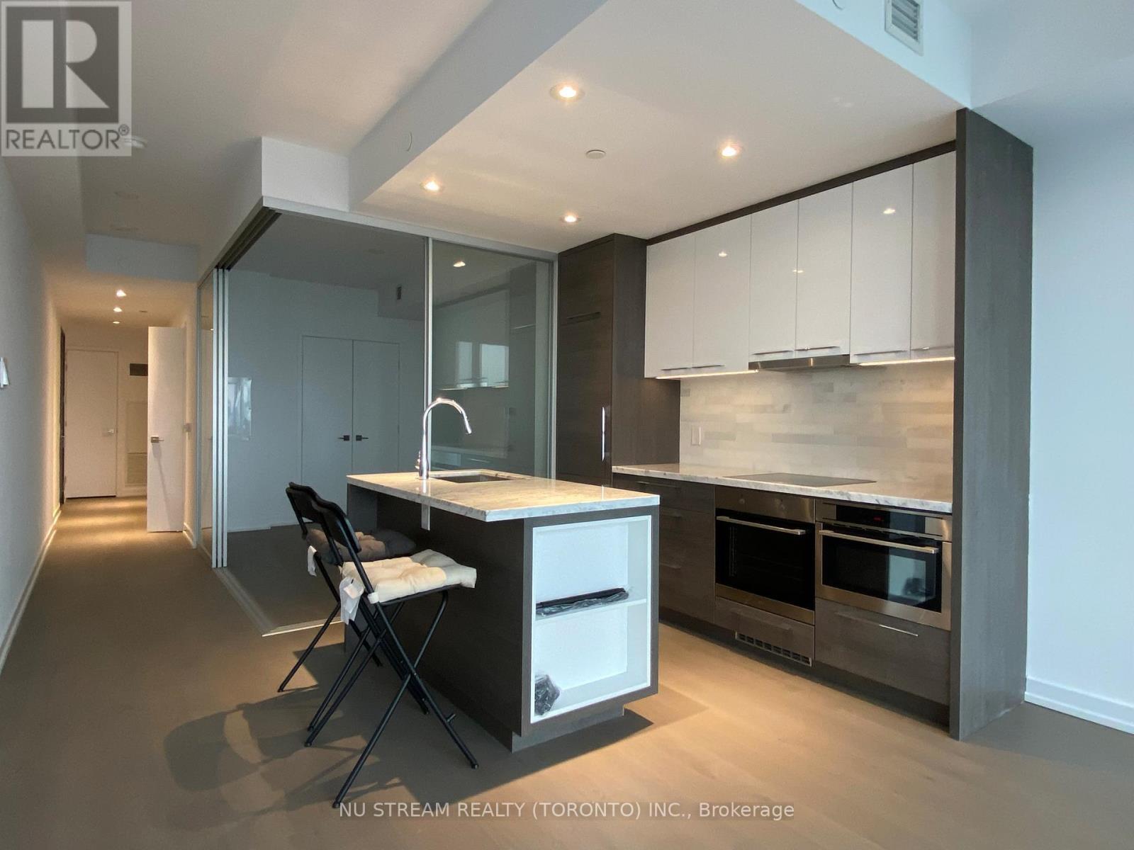 4509 - 488 University Avenue, Toronto, Ontario  M5G 0C1 - Photo 14 - C13010226