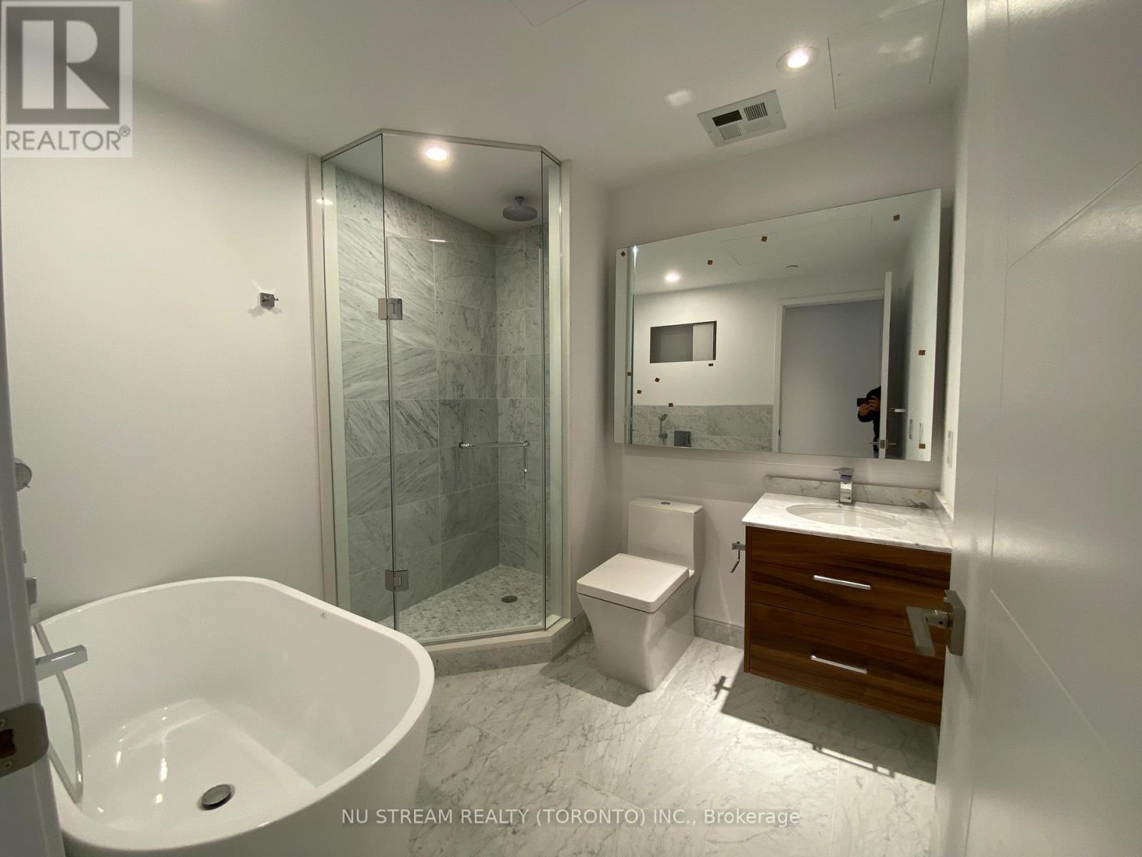 4509 - 488 University Avenue, Toronto, Ontario  M5G 0C1 - Photo 19 - C13010226