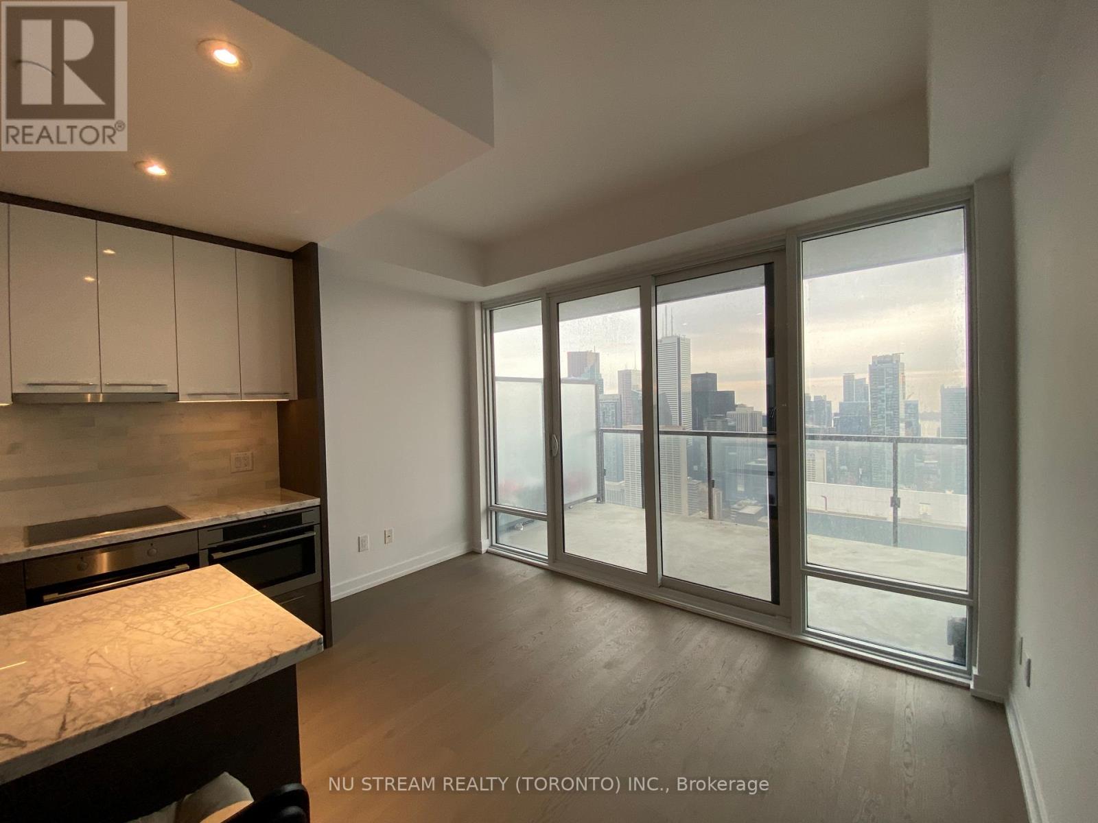 4509 - 488 University Avenue, Toronto, Ontario  M5G 0C1 - Photo 8 - C13010226