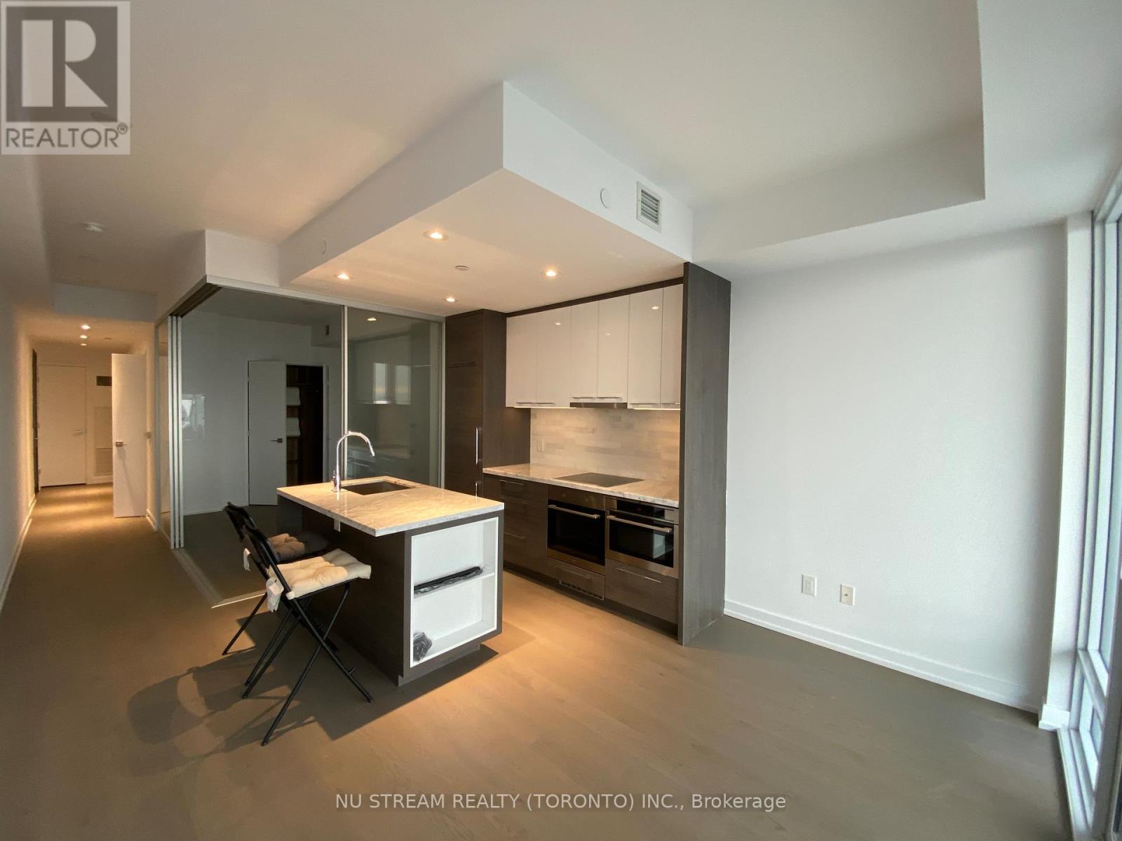 4509 - 488 University Avenue, Toronto, Ontario  M5G 0C1 - Photo 9 - C13010226