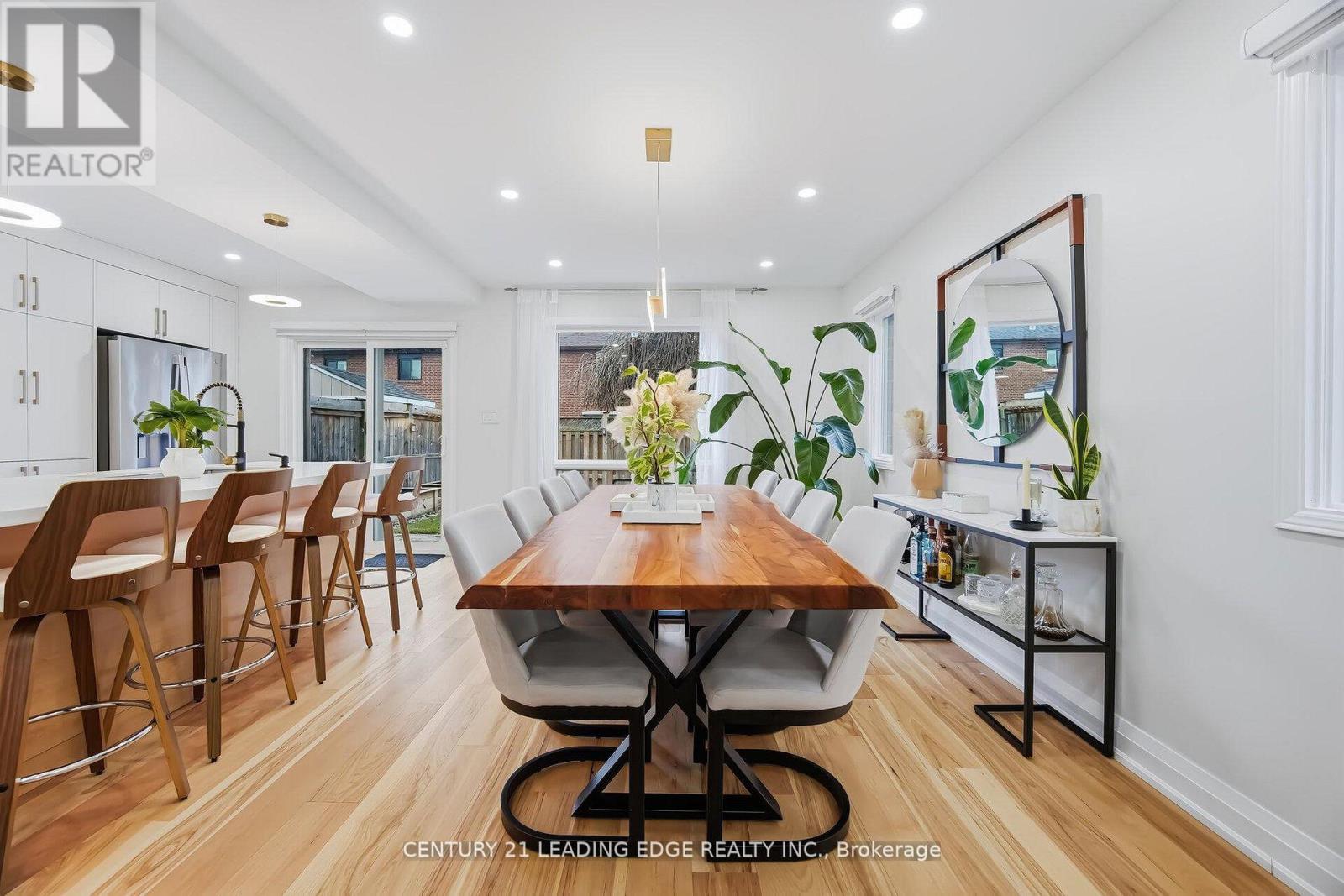 923 Redbird Crescent, Pickering, Ontario  L1V 5K8 - Photo 9 - E13010216