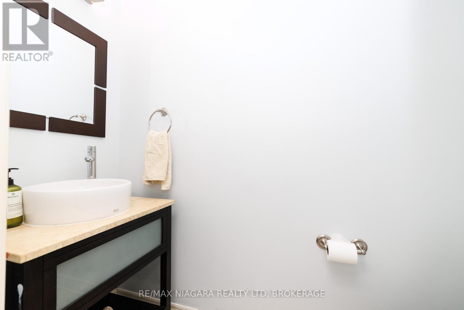 374 Pelham Road, St. Catharines, Ontario  L2S 0A2 - Photo 20 - X13010180