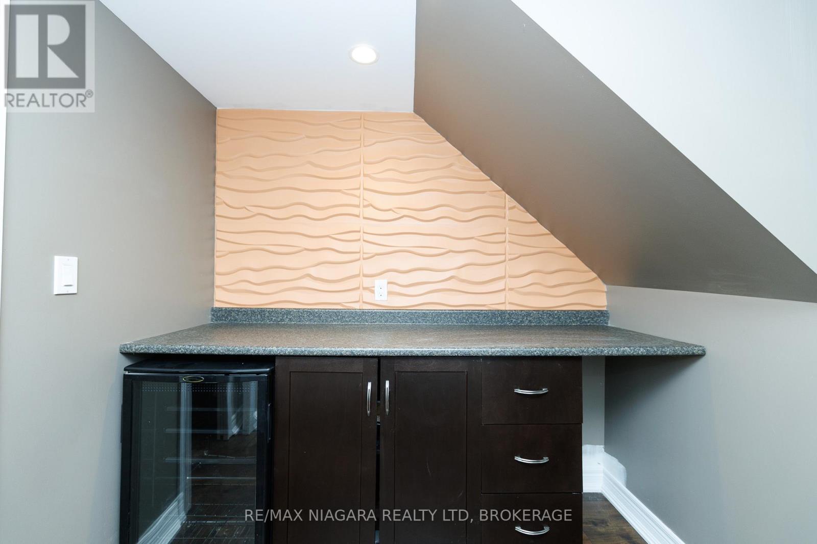 374 Pelham Road, St. Catharines, Ontario  L2S 0A2 - Photo 41 - X13010180