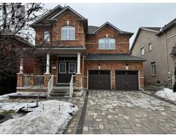 35 COSFORD STREET, Aurora, Ontario