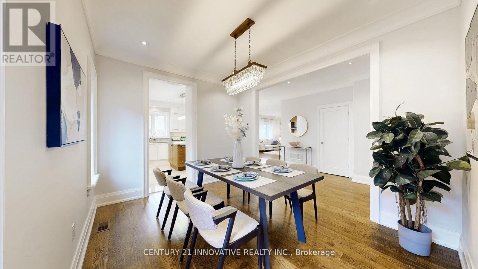 1 Dustan Crescent, Toronto, Ontario  M4J 4G4 - Photo 10 - E13002418