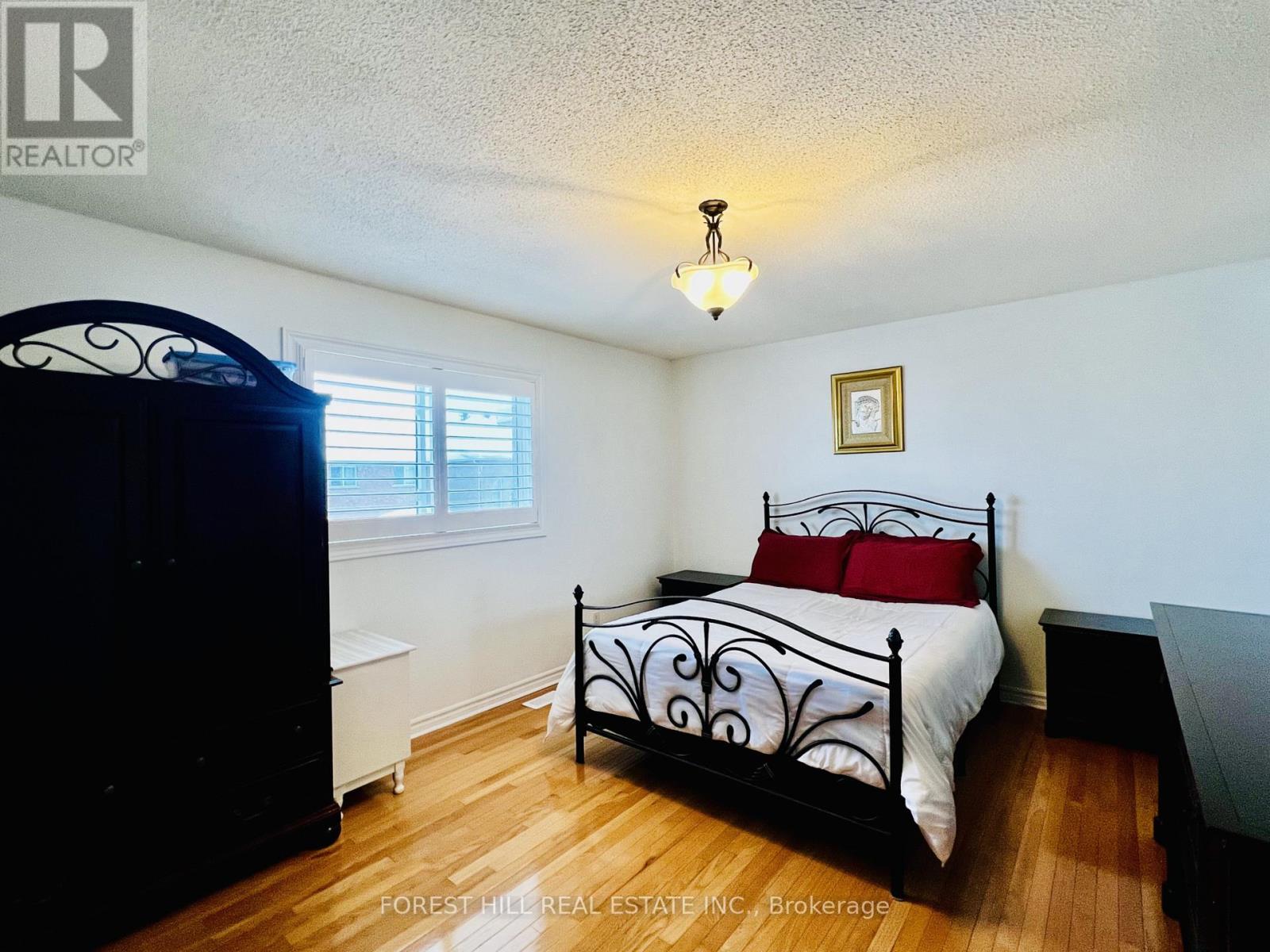 31 Connaught Lane, Barrie, Ontario  L4M 0A6 - Photo 25 - S13010172