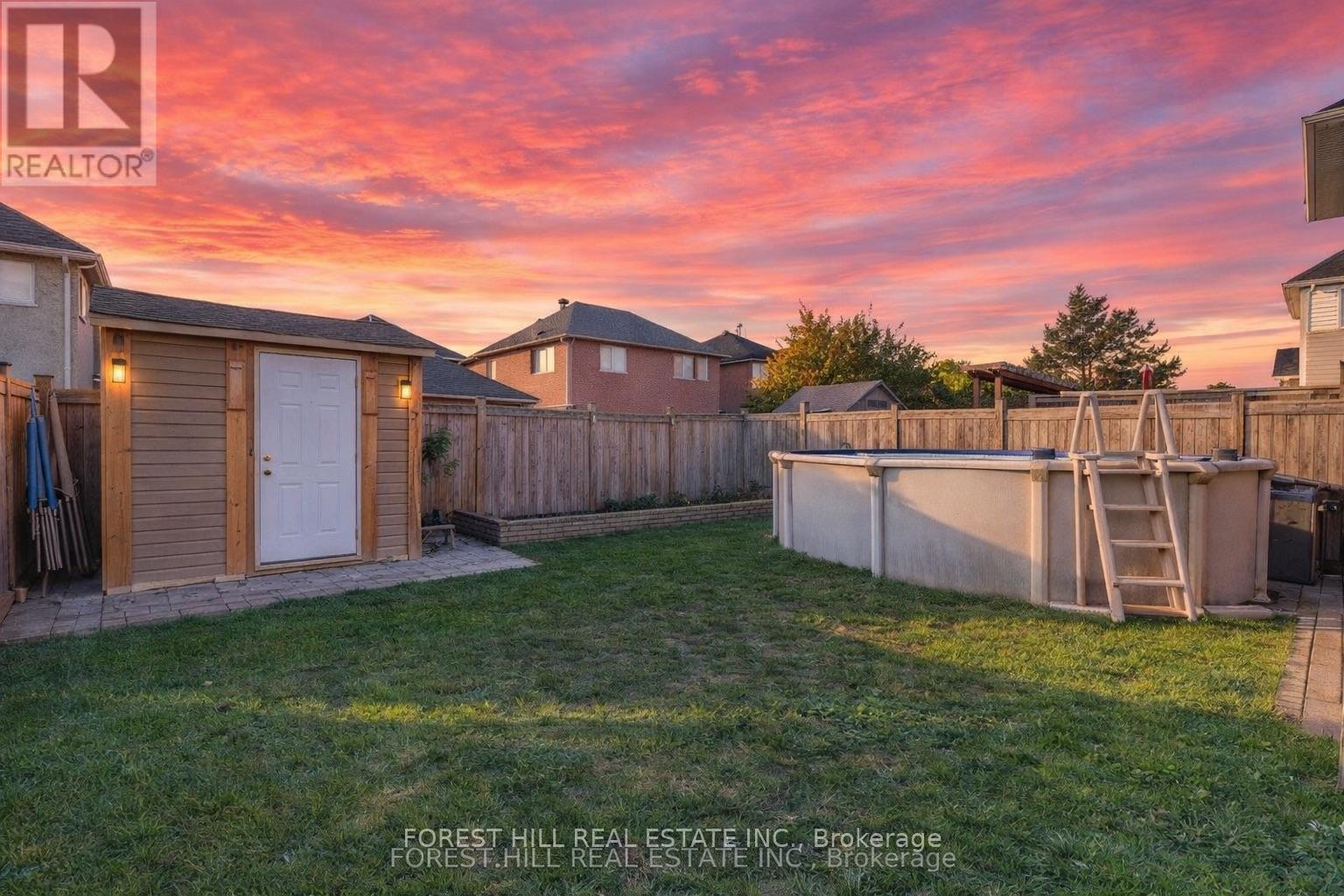 31 Connaught Lane, Barrie, Ontario  L4M 0A6 - Photo 45 - S13010172