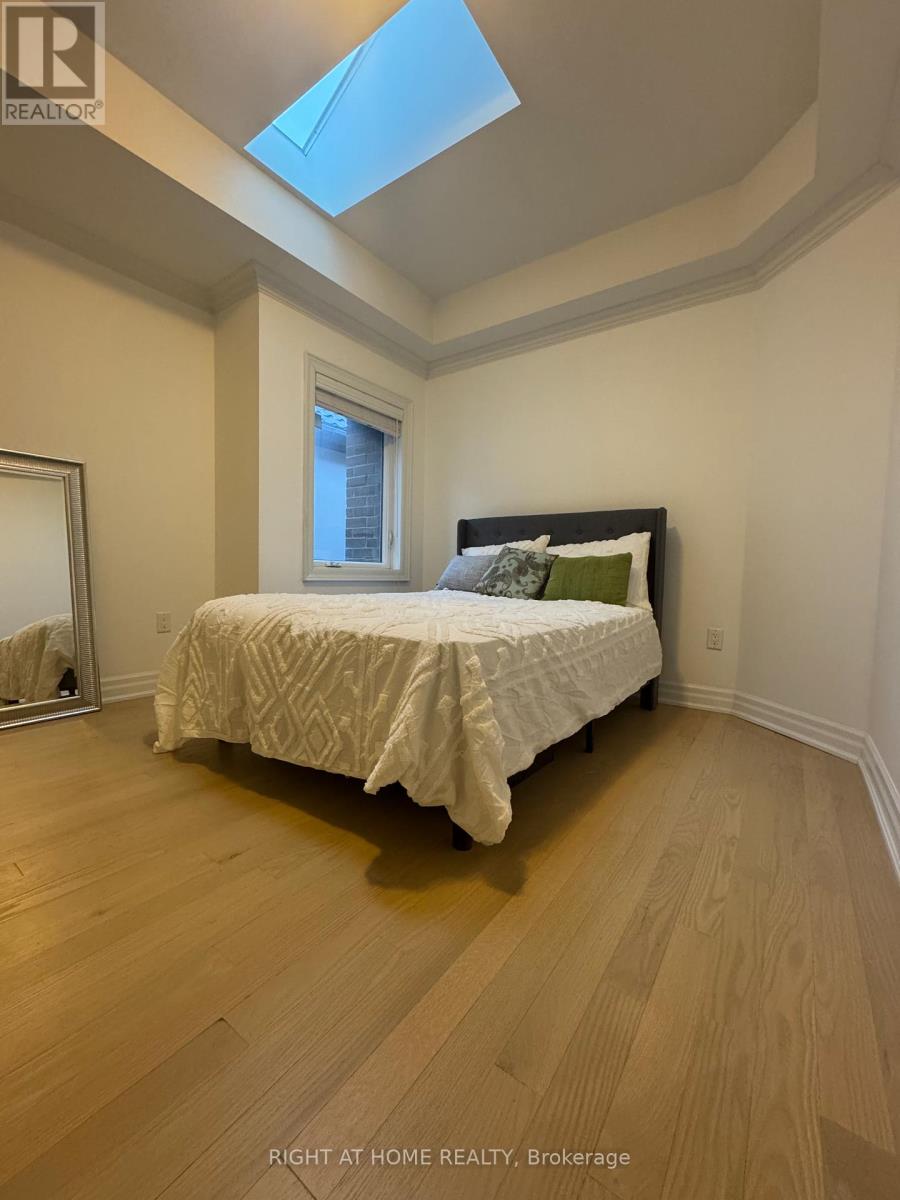 58b Thirty Second Street, Toronto, Ontario  M8W 3G5 - Photo 23 - W13010168