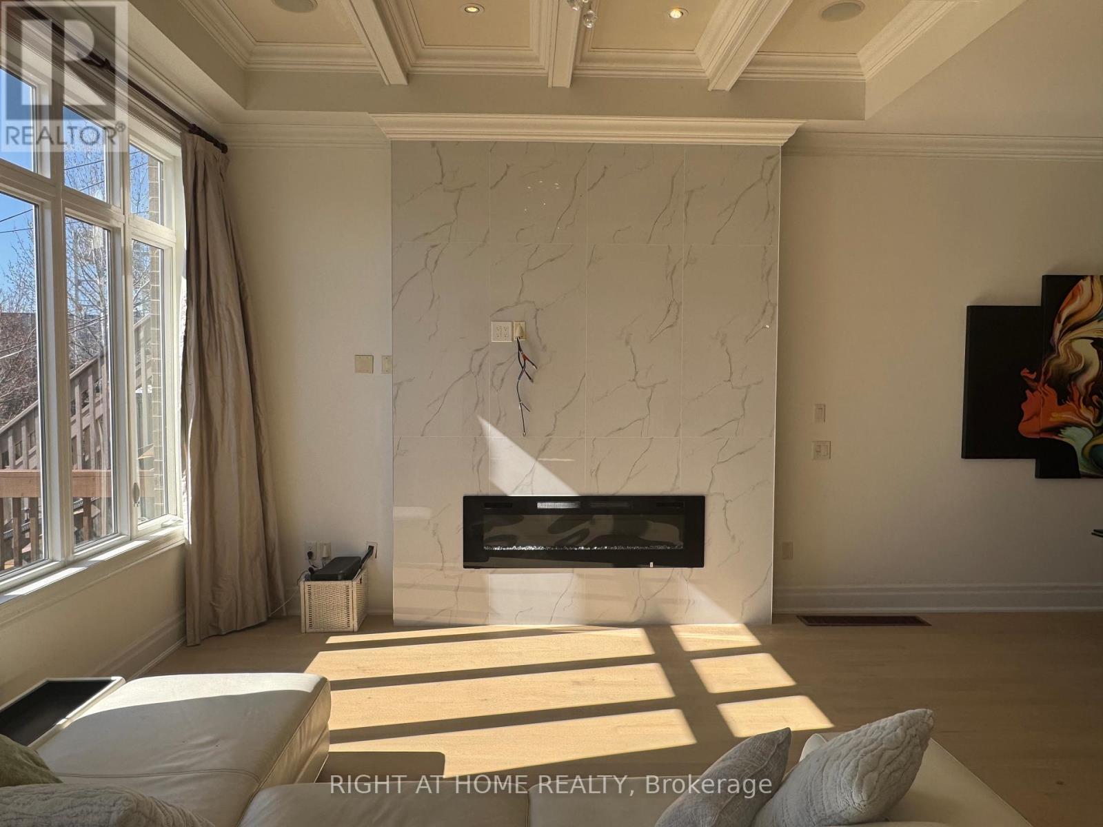 58b Thirty Second Street, Toronto, Ontario  M8W 3G5 - Photo 9 - W13010168