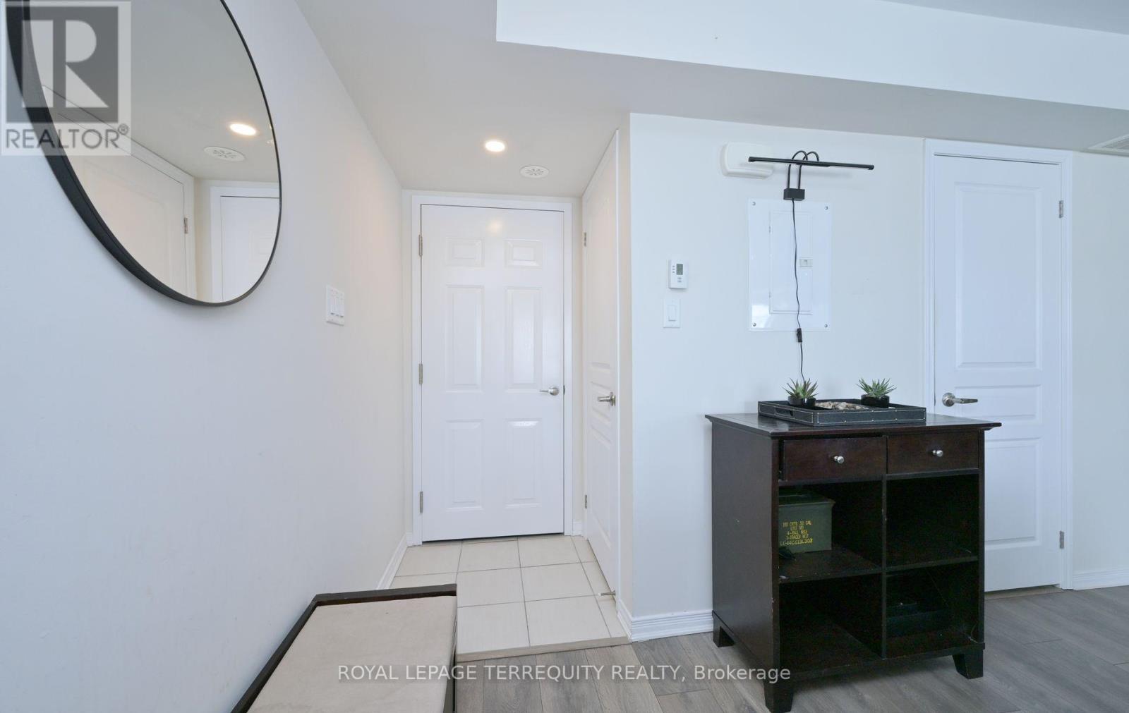 95 - 2441 Greenwich Drive, Oakville, Ontario  L6M 0S3 - Photo 8 - W13010184