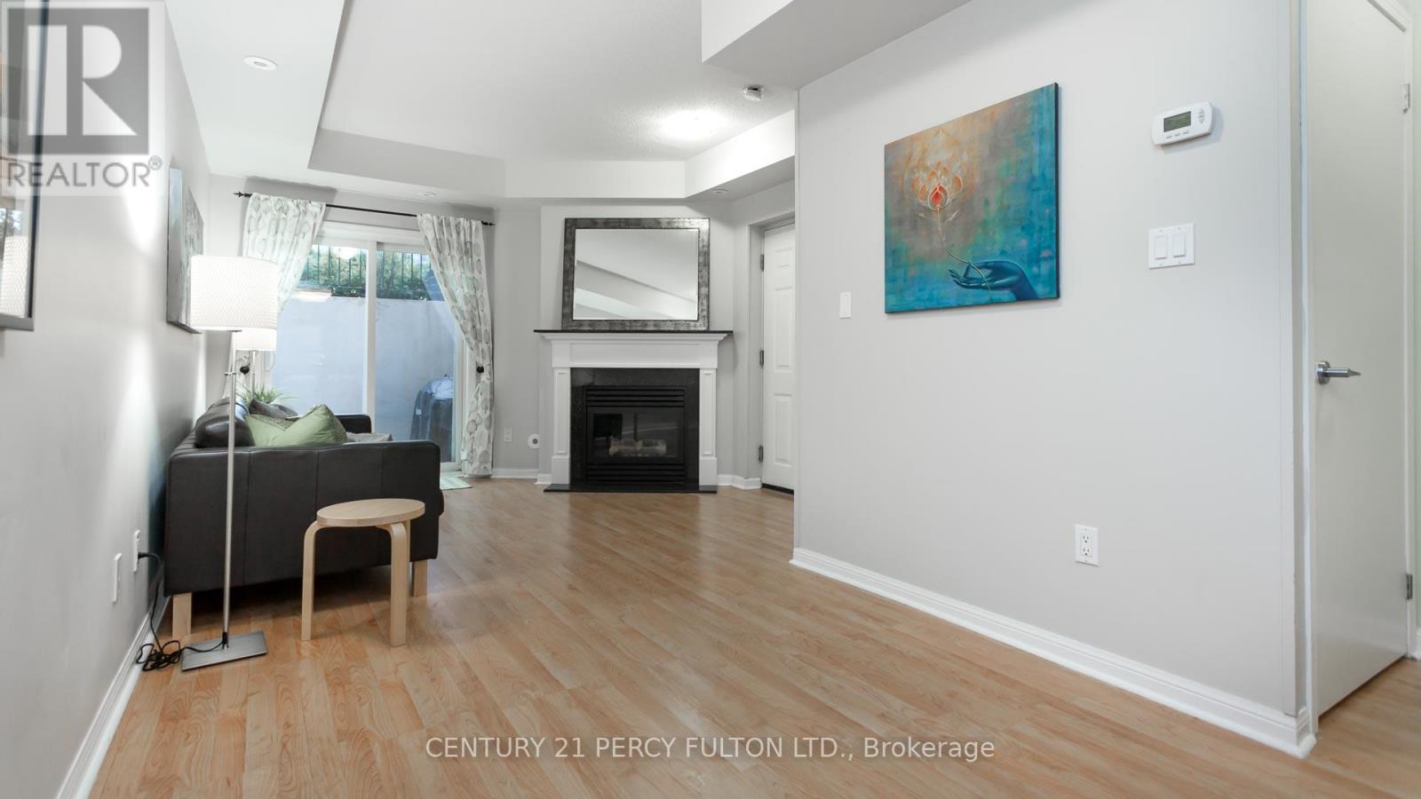 112 - 20 Machells Avenue N, Toronto, Ontario  M6K 3H8 - Photo 10 - W13010212