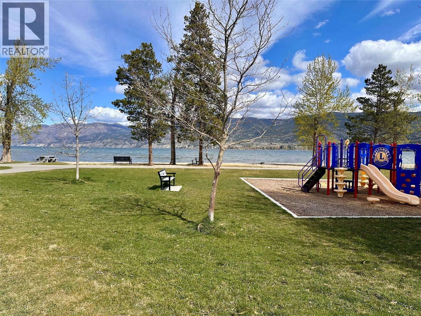 1732 Treffry Place, Summerland, British Columbia  V0H 1Z9 - Photo 2 - 10383491