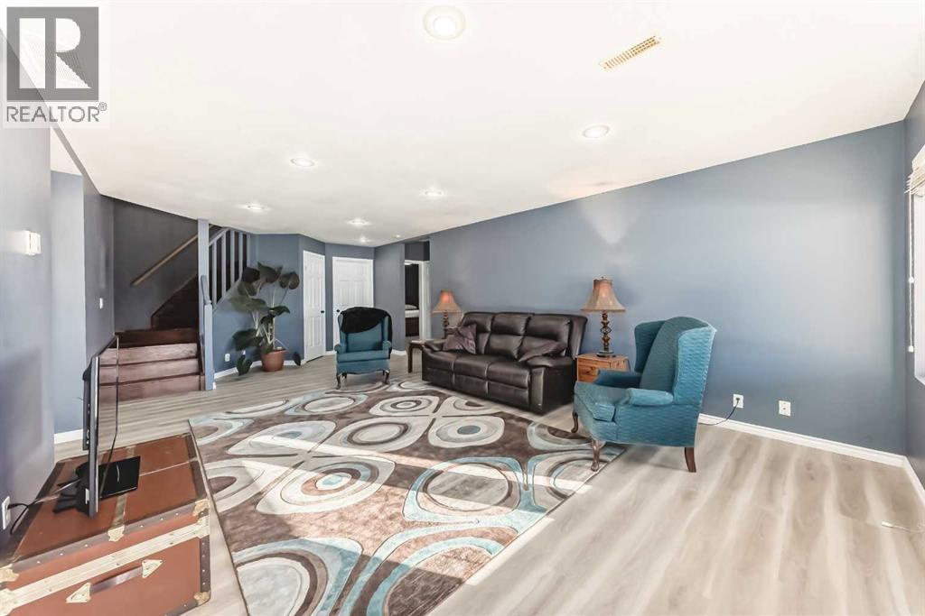 127 Duston Street, Red Deer, Alberta  T4R 2V8 - Photo 18 - A2286595