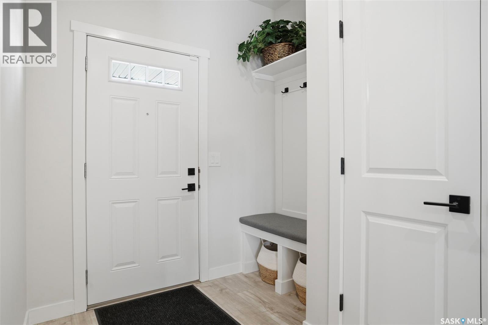 342 Stilling Manor, Saskatoon, Saskatchewan  S7V 0Y8 - Photo 3 - SK033159