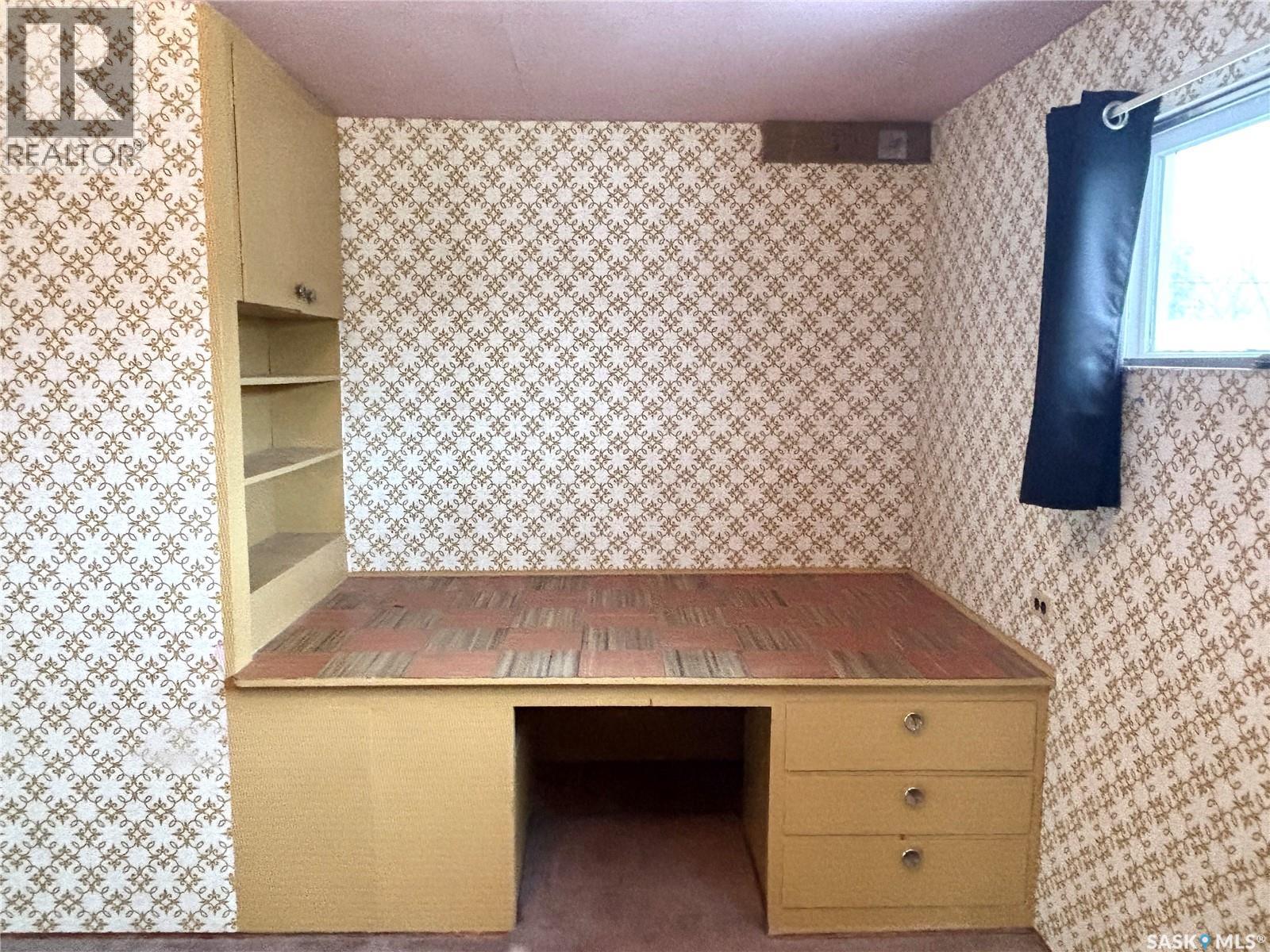 413 Maple Street, Maple Creek, Saskatchewan  S0N 1N0 - Photo 30 - SK033144