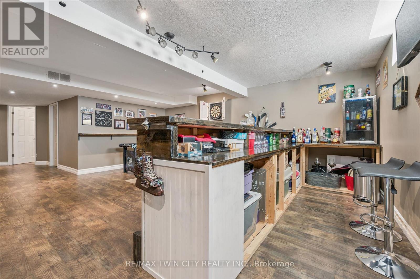 7 Hearthbridge Street, Kitchener, Ontario  N2R 1L5 - Photo 29 - X13010174