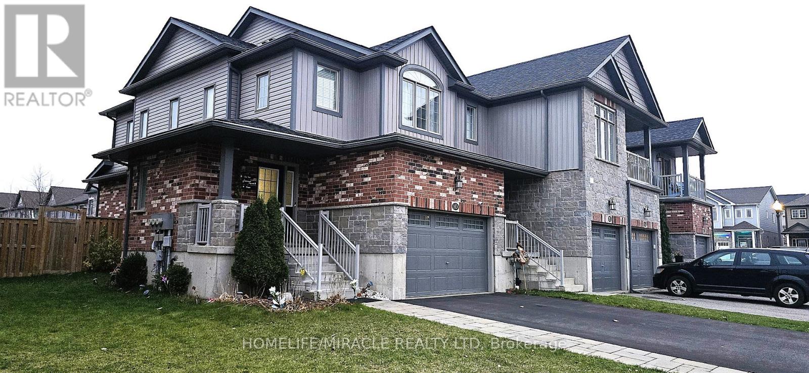 10 Meadowridge Street, Kitchener, Ontario  N2P 0E2 - Photo 3 - X13010200