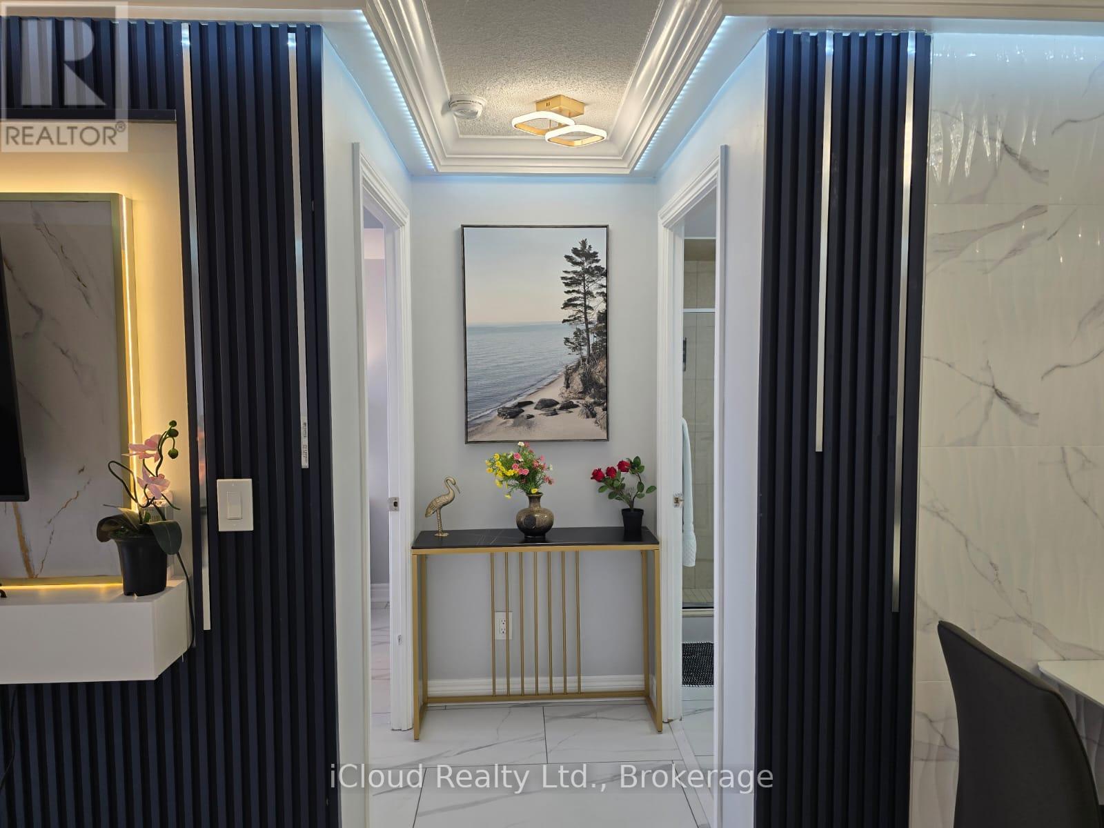 3114 - 310 Burnhamthorpe Road W, Mississauga, Ontario  L5B 4P9 - Photo 14 - W12948492