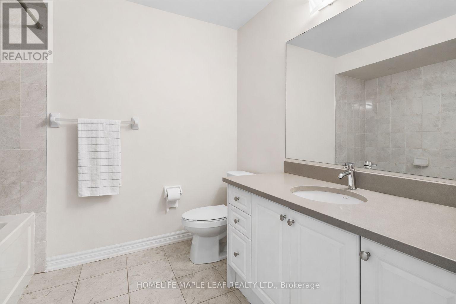 67 Folgate Crescent, Brampton, Ontario  L6R 4A7 - Photo 19 - W12988520