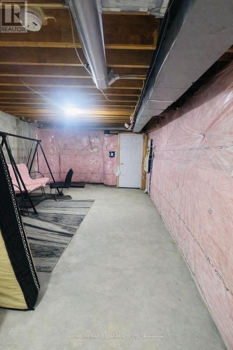 67 Folgate Crescent, Brampton, Ontario  L6R 4A7 - Photo 22 - W12988520