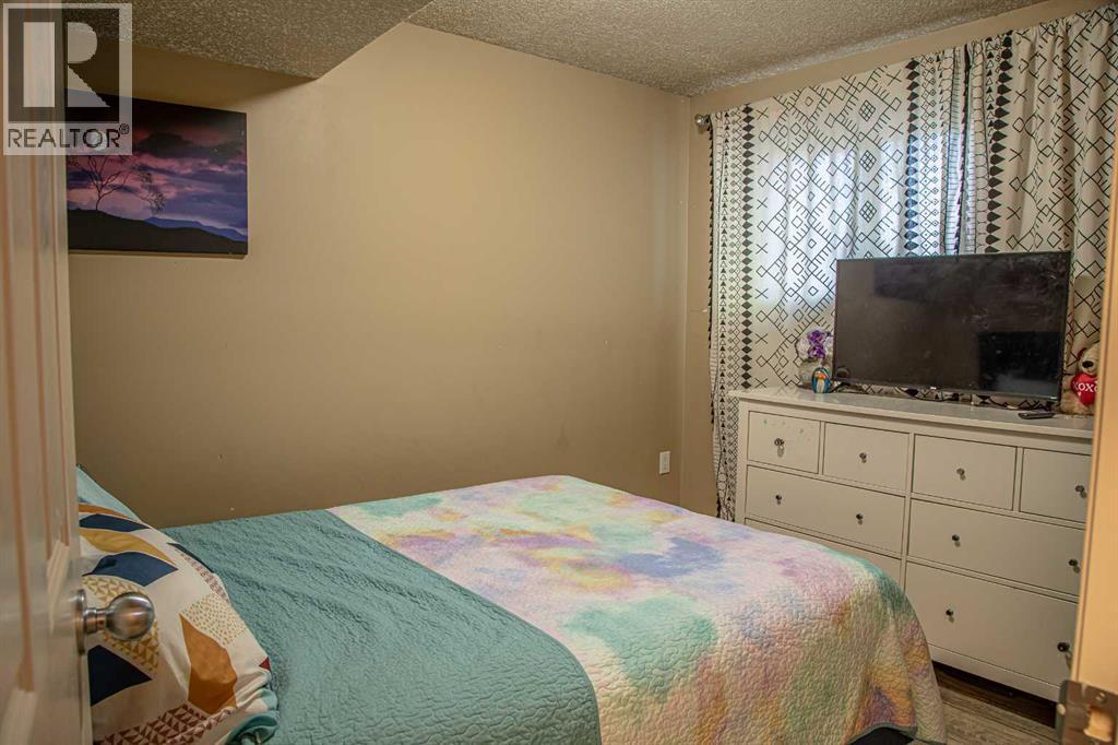 10808 100 Avenue, High Level, Alberta  T0H 1Z0 - Photo 18 - A2212246