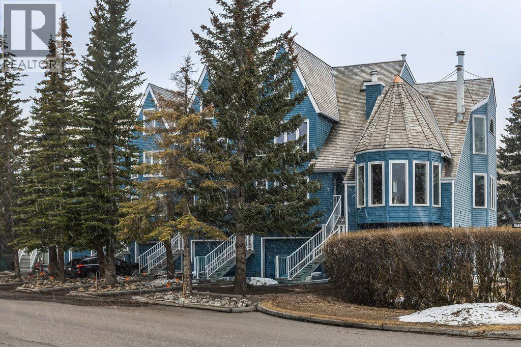 9, 420 Squirrel Street, Banff, Alberta  T1L 1G5 - Photo 1 - A2297057