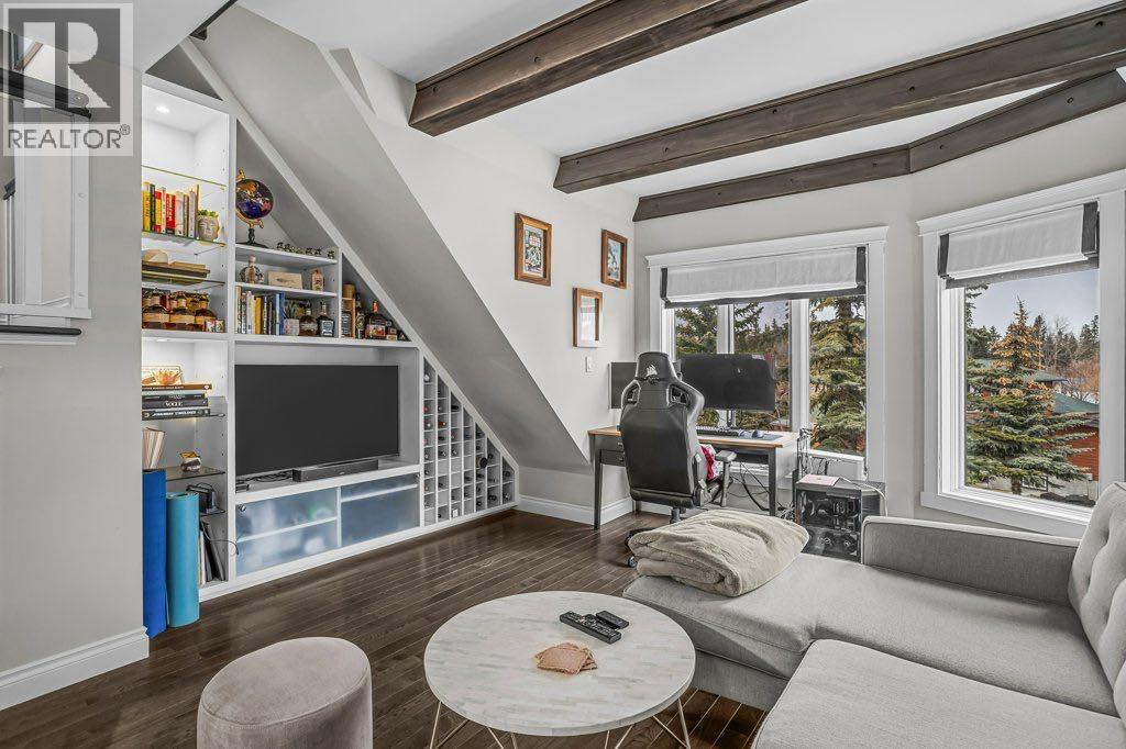 9, 420 Squirrel Street, Banff, Alberta  T1L 1G5 - Photo 10 - A2297057