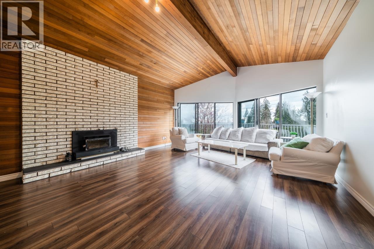 3540 BAYCREST AVENUE, Coquitlam, British Columbia