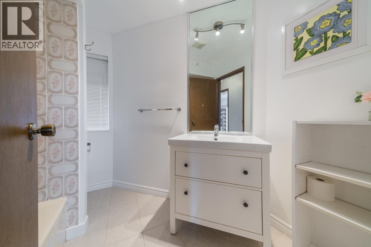 3540 Baycrest Avenue, Coquitlam, British Columbia  V3B 2W7 - Photo 13 - R3110346