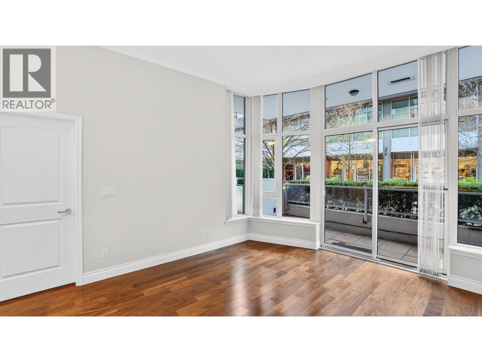 110 175 Victory Ship Way, North Vancouver, British Columbia  V7L 0G1 - Photo 9 - R3112641