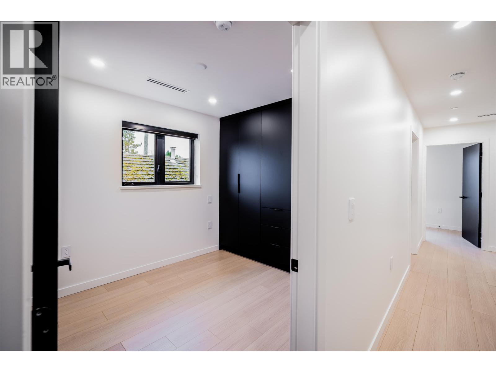 7962 Inverness Street, Vancouver, British Columbia  V5X 4H7 - Photo 10 - R3112648