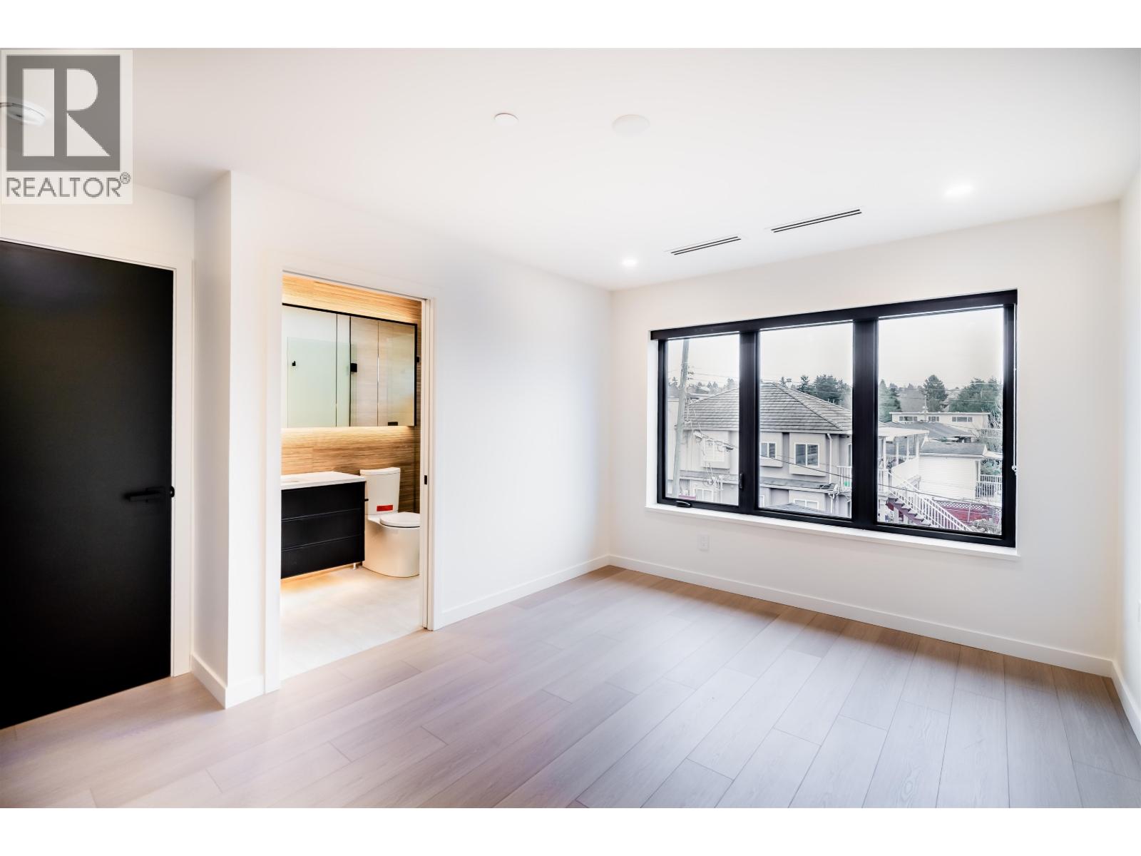 7962 Inverness Street, Vancouver, British Columbia  V5X 4H7 - Photo 13 - R3112648