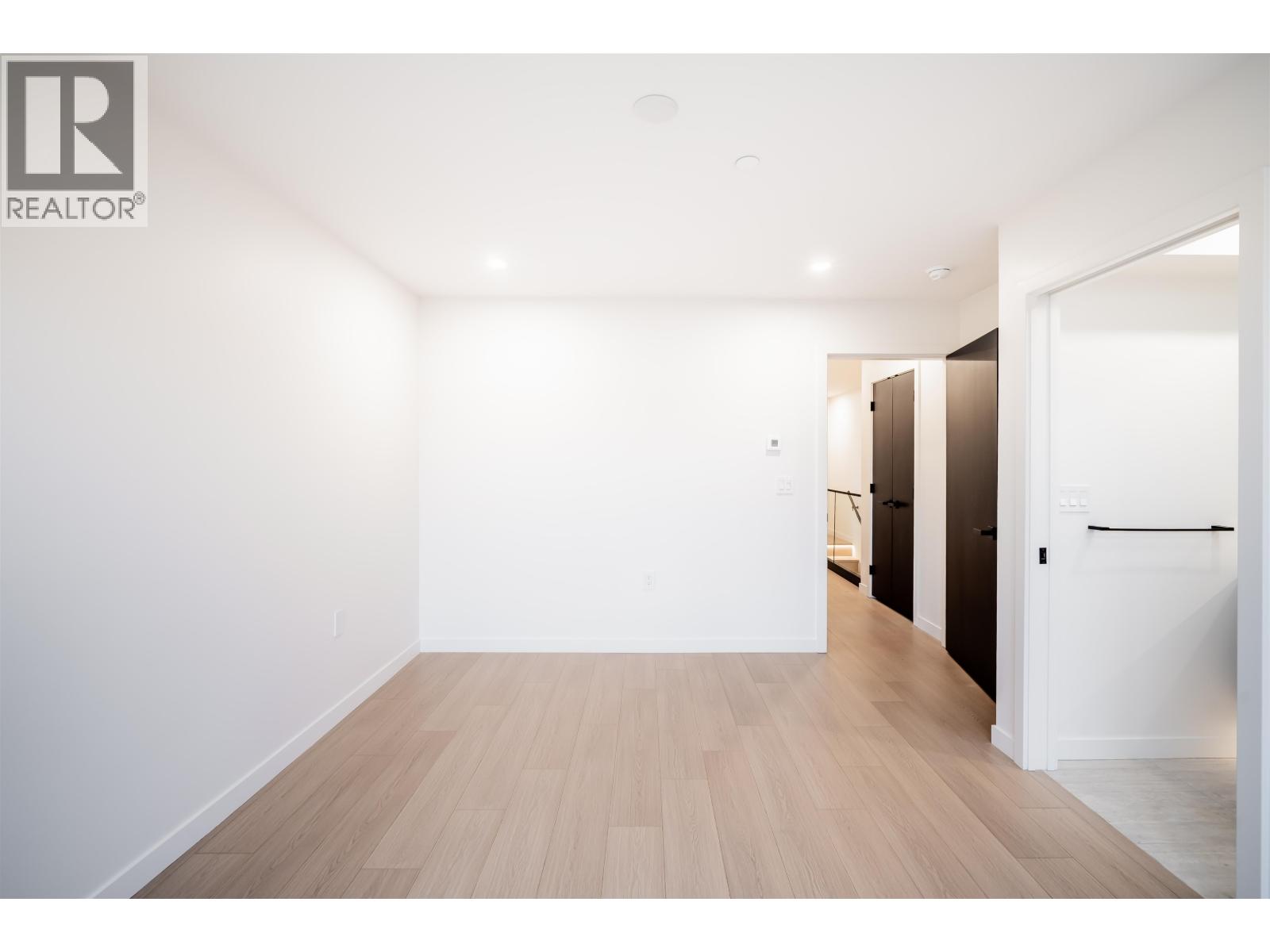 7962 Inverness Street, Vancouver, British Columbia  V5X 4H7 - Photo 14 - R3112648