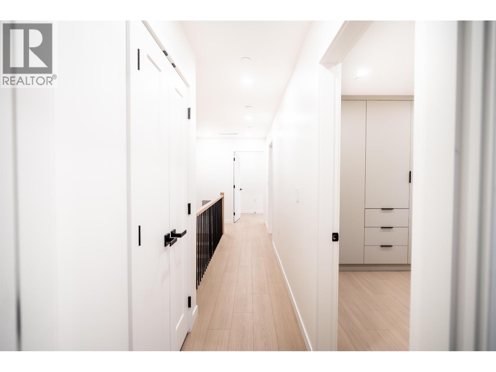 7960 Inverness Street, Vancouver, British Columbia  V5X 4H7 - Photo 15 - R3112650