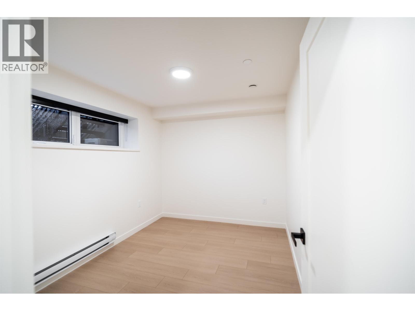 7960 Inverness Street, Vancouver, British Columbia  V5X 4H7 - Photo 24 - R3112650