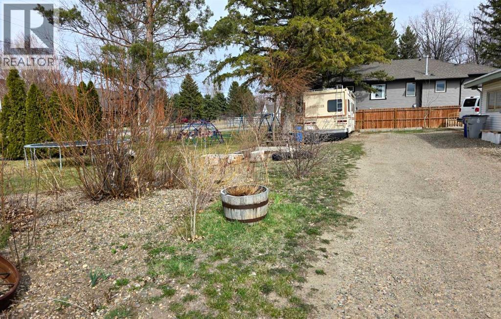 221 Heritage Road, Barnwell, Alberta  T0K 0B0 - Photo 41 - A2302776