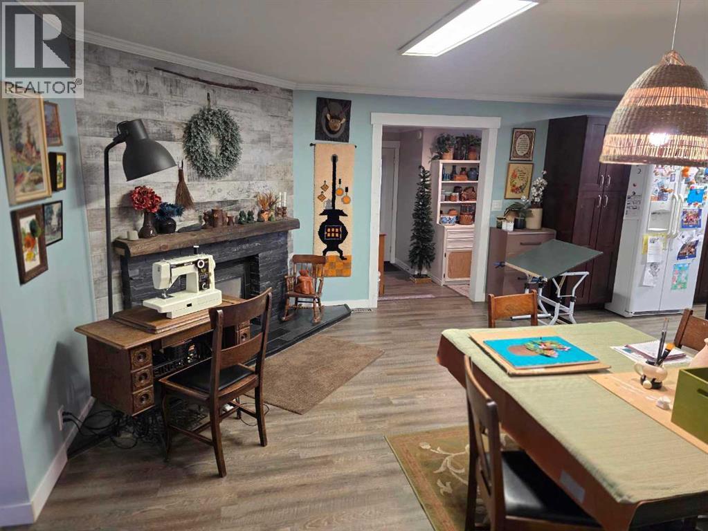 221 Heritage Road, Barnwell, Alberta  T0K 0B0 - Photo 8 - A2302776