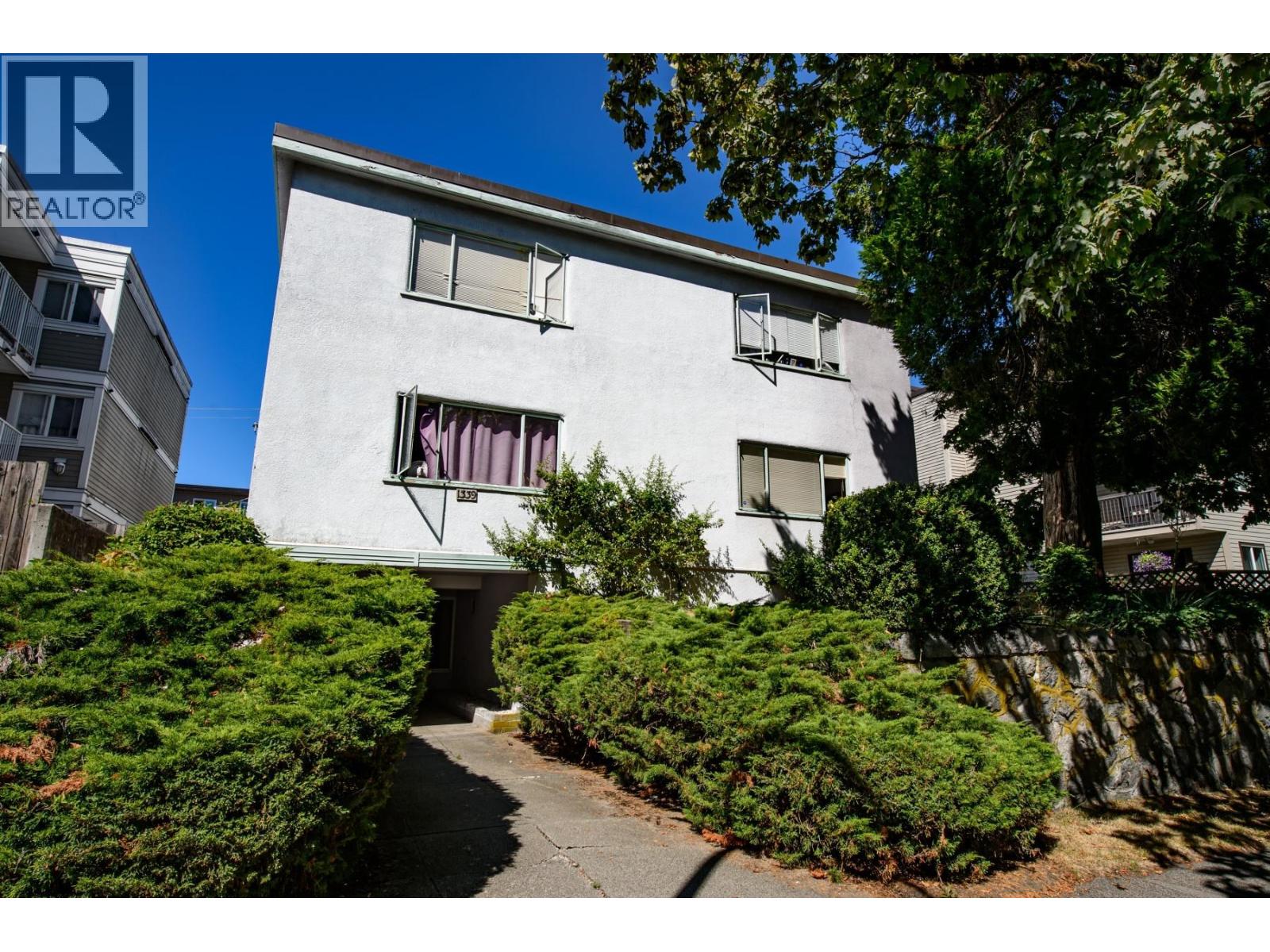 4 1339 71 Street, Vancouver, British Columbia  V6P 3B3 - Photo 11 - R3112652