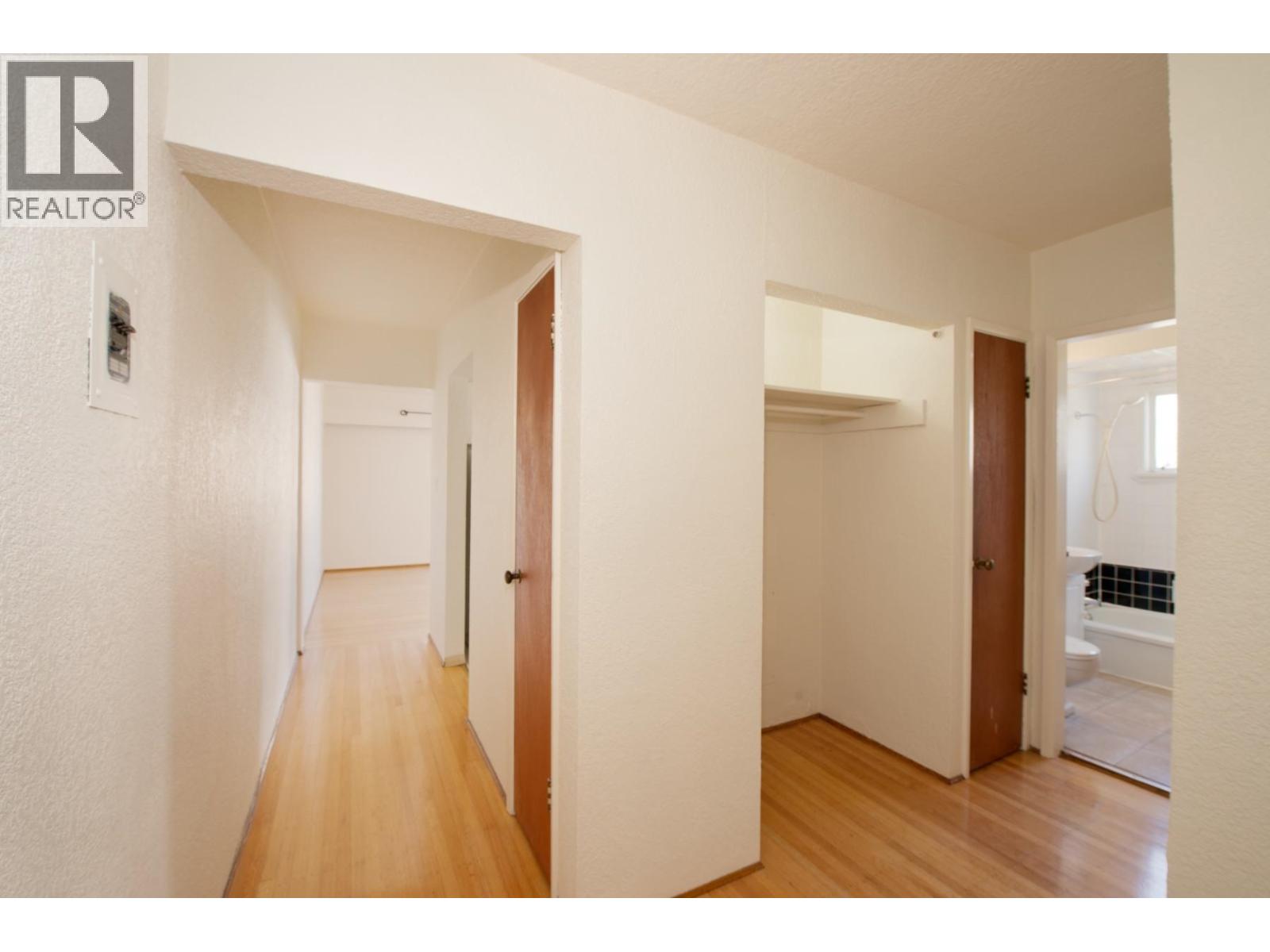 4 1339 71 Street, Vancouver, British Columbia  V6P 3B3 - Photo 7 - R3112652