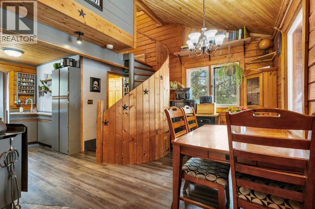 30 Mountainview Road, Rural Clearwater County, Alberta  T4T 2A4 - Photo 6 - A2302170