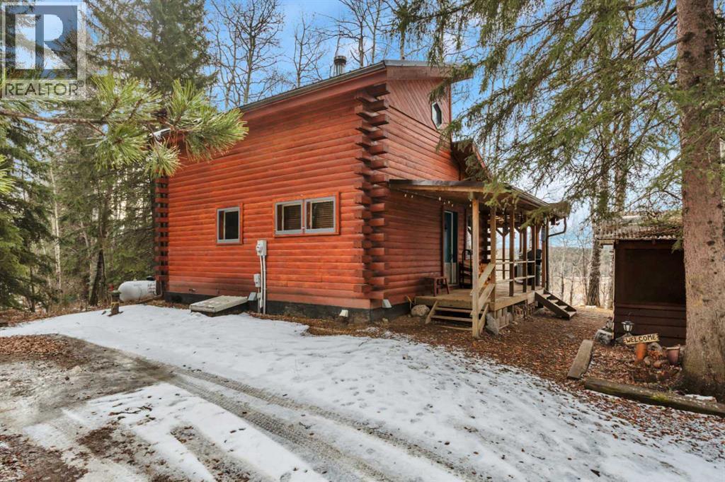 30 Mountainview Road, Rural Clearwater County, Alberta  T4T 2A4 - Photo 1 - A2302170