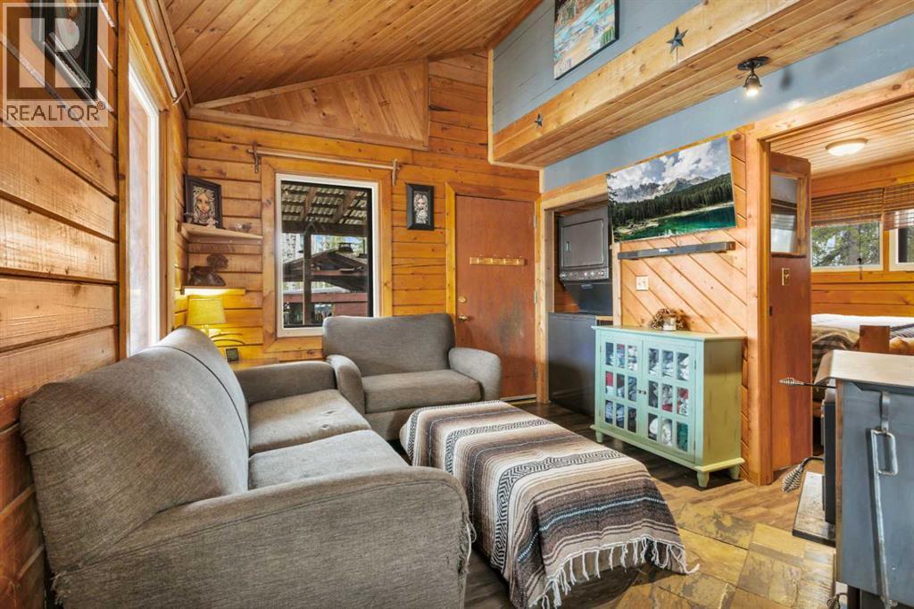 30 Mountainview Road, Rural Clearwater County, Alberta  T4T 2A4 - Photo 4 - A2302170