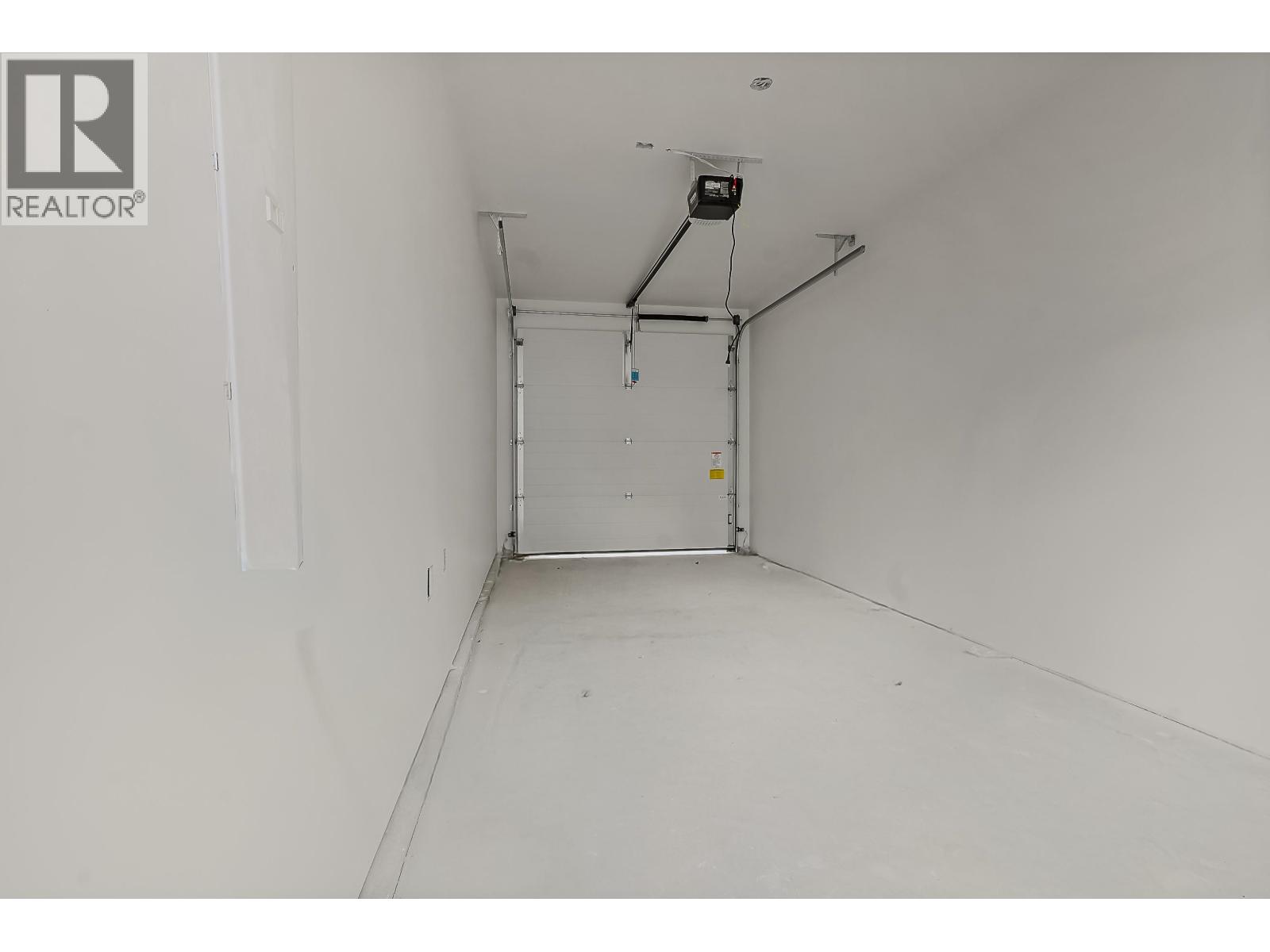 583 E 60th Avenue, Vancouver, British Columbia  V5X 2A2 - Photo 27 - R3112636