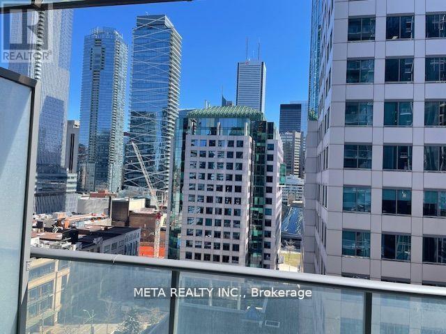 1403 - 8 Mercer Street, Toronto, Ontario  M5V 0C4 - Photo 4 - C13010236