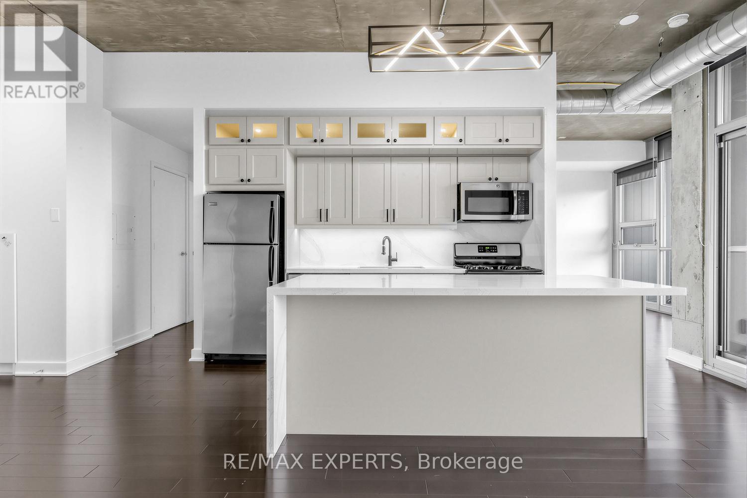 902 - 60 Bathurst Street, Toronto, Ontario  M5V 2P7 - Photo 7 - C13010244