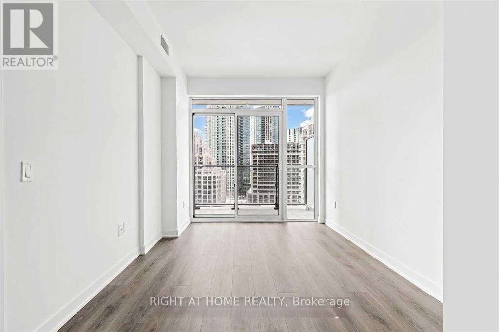 1213 - 38 Iannuzzi Street, Toronto, Ontario  M5V 0S2 - Photo 7 - C13010250